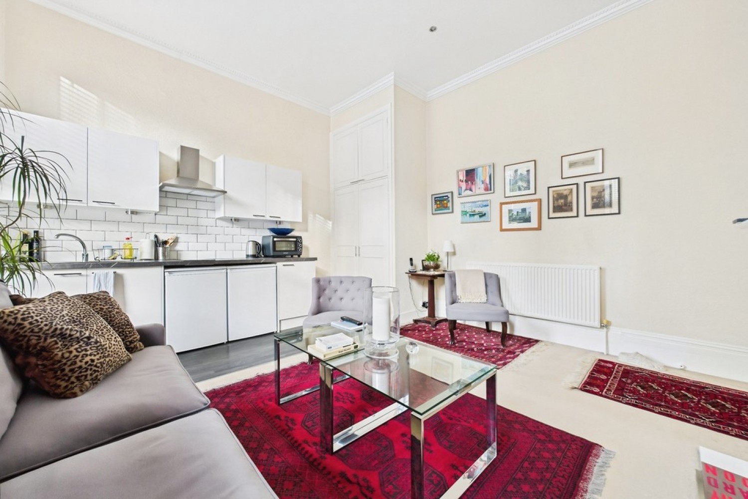 Earls Avenue, Folkestone