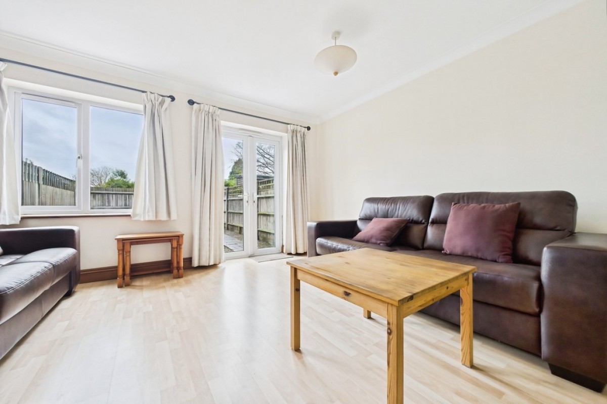 Main Road, Sellindge