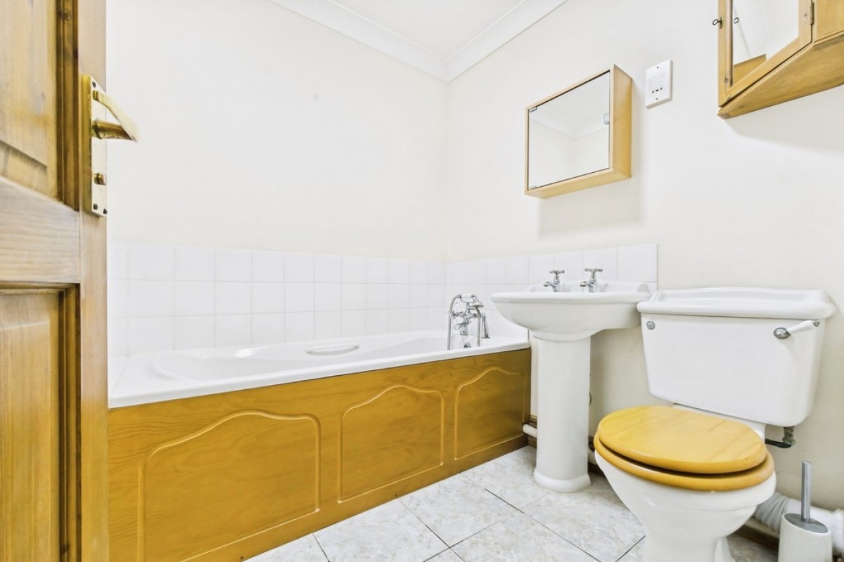 Main Road, Sellindge