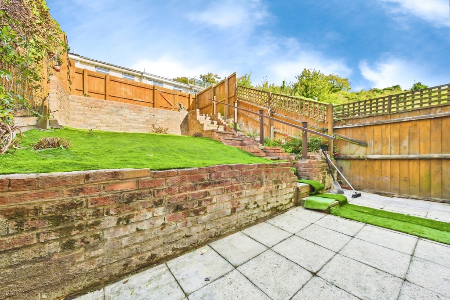 2 bedroom House for Sale Pilgrim Spring, Folkestone