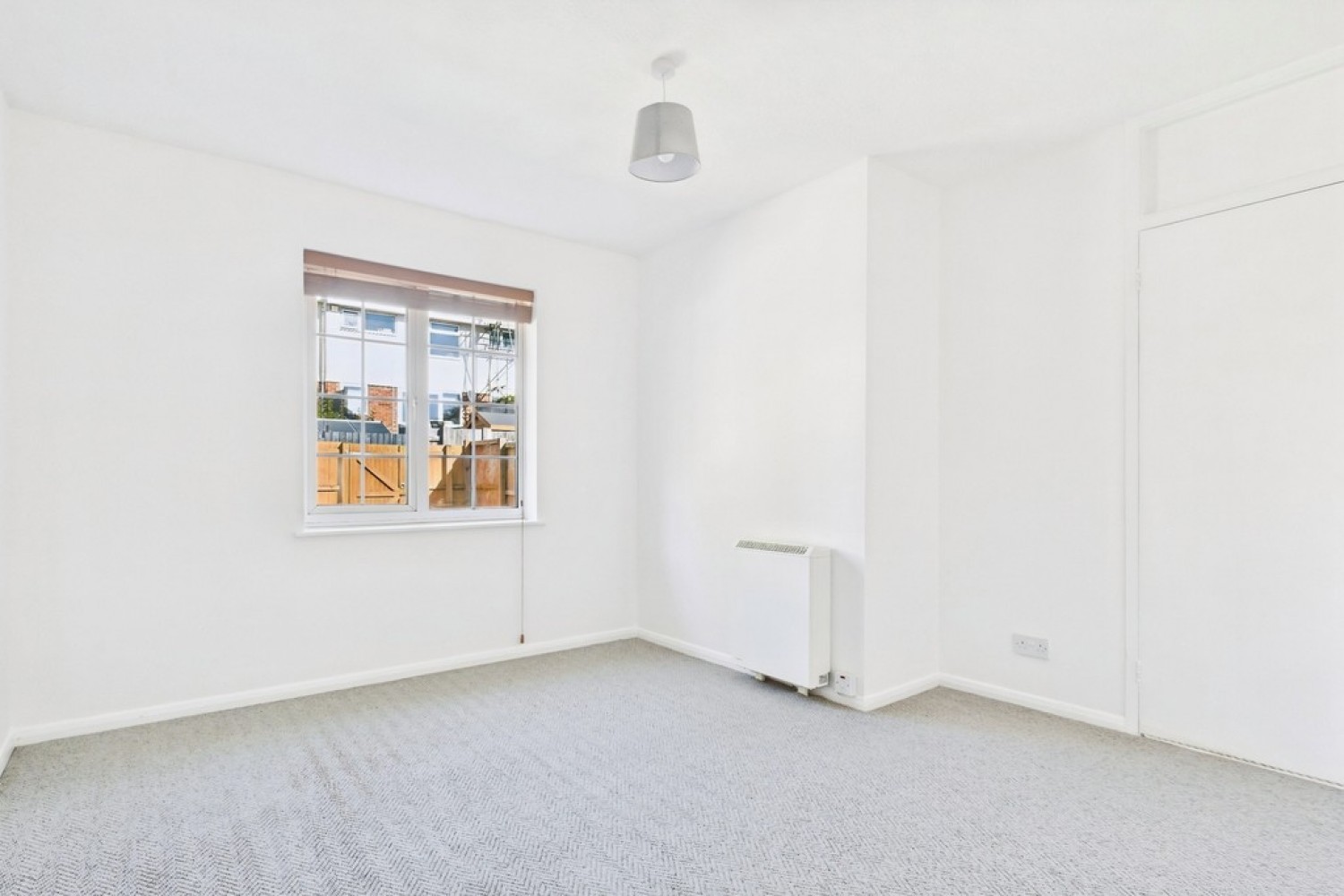 2 bedroom House for Sale Pilgrim Spring, Folkestone