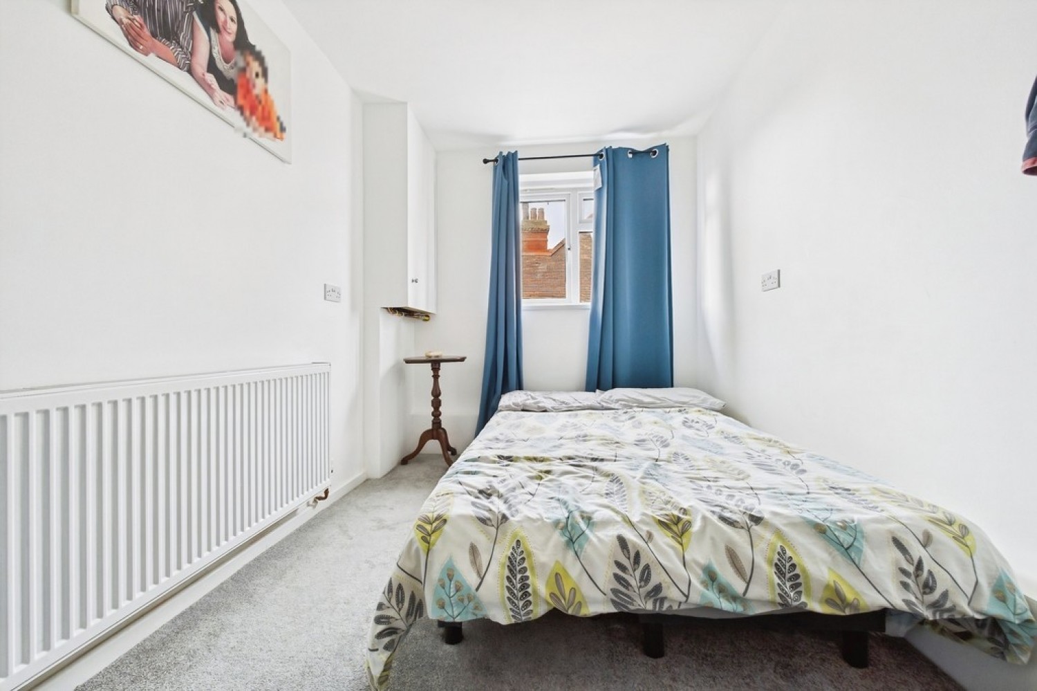 3 bedroom Flat for Sale Sandgate Road, Folkestone