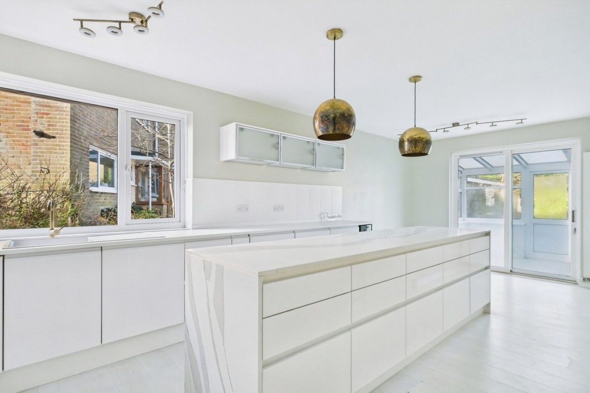 Old Dover Road, Capel Le Ferne