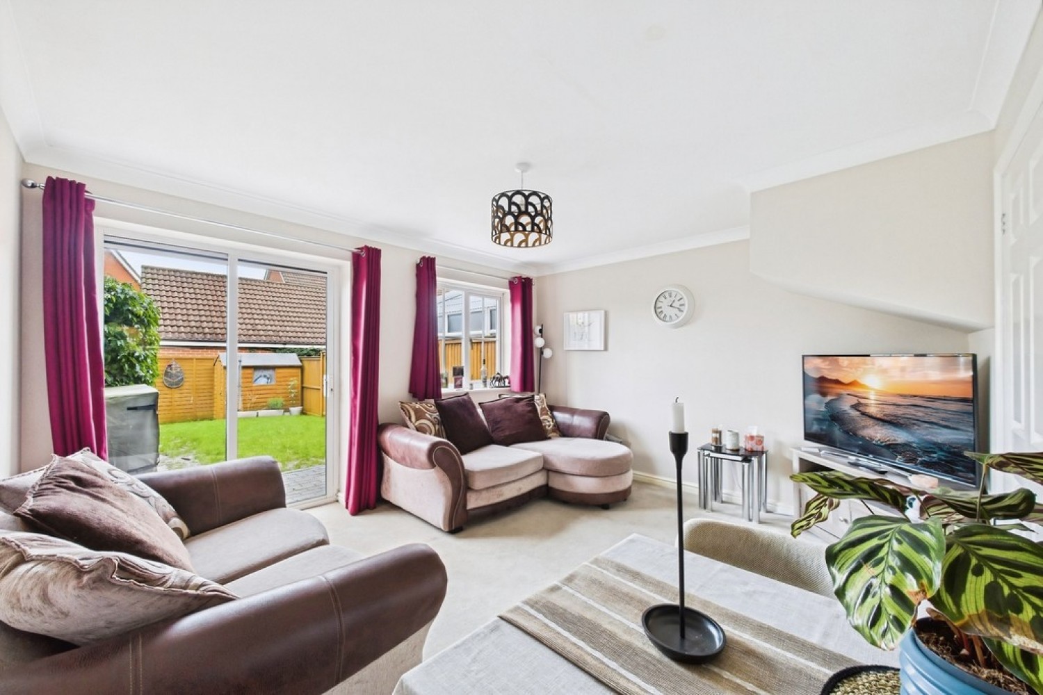 2 bedroom House in Mitchell Avenue, Hawkinge