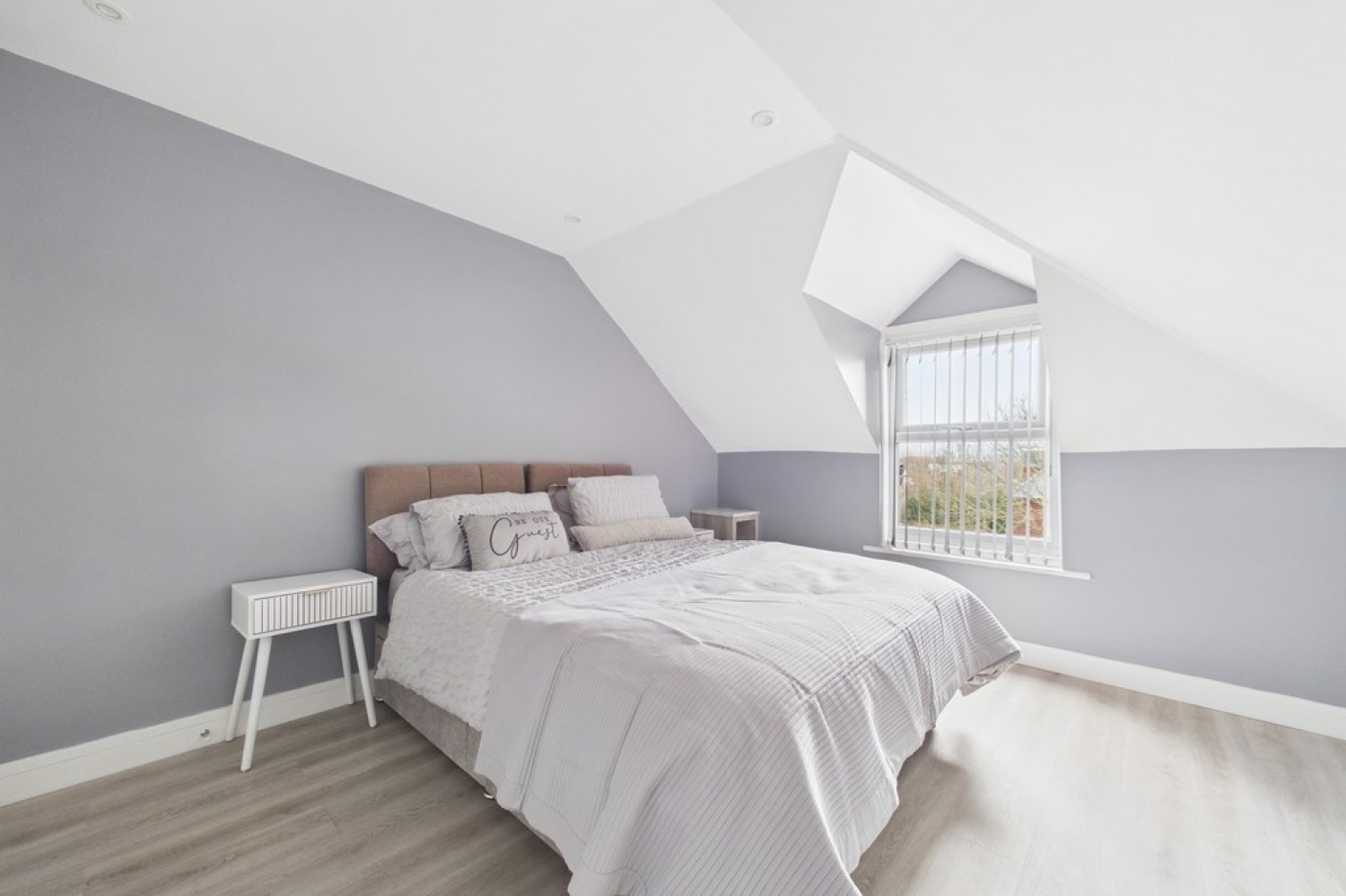 3 bedroom Flat for Letting Cheriton Road, Folkestone