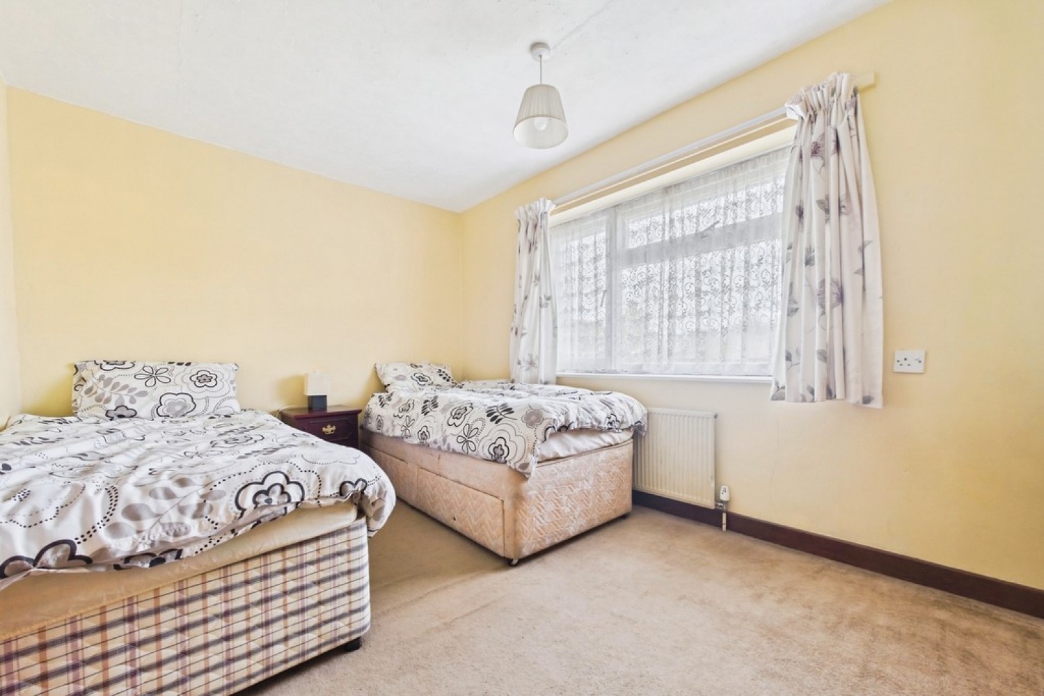 3 bedroom House for Sale Eastfields, Folkestone