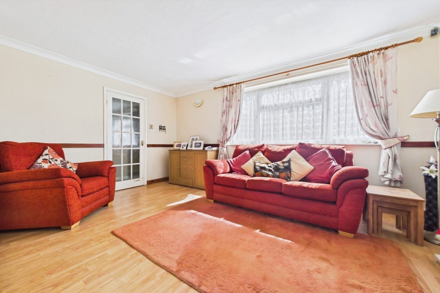 3 bedroom House for Sale Eastfields, Folkestone