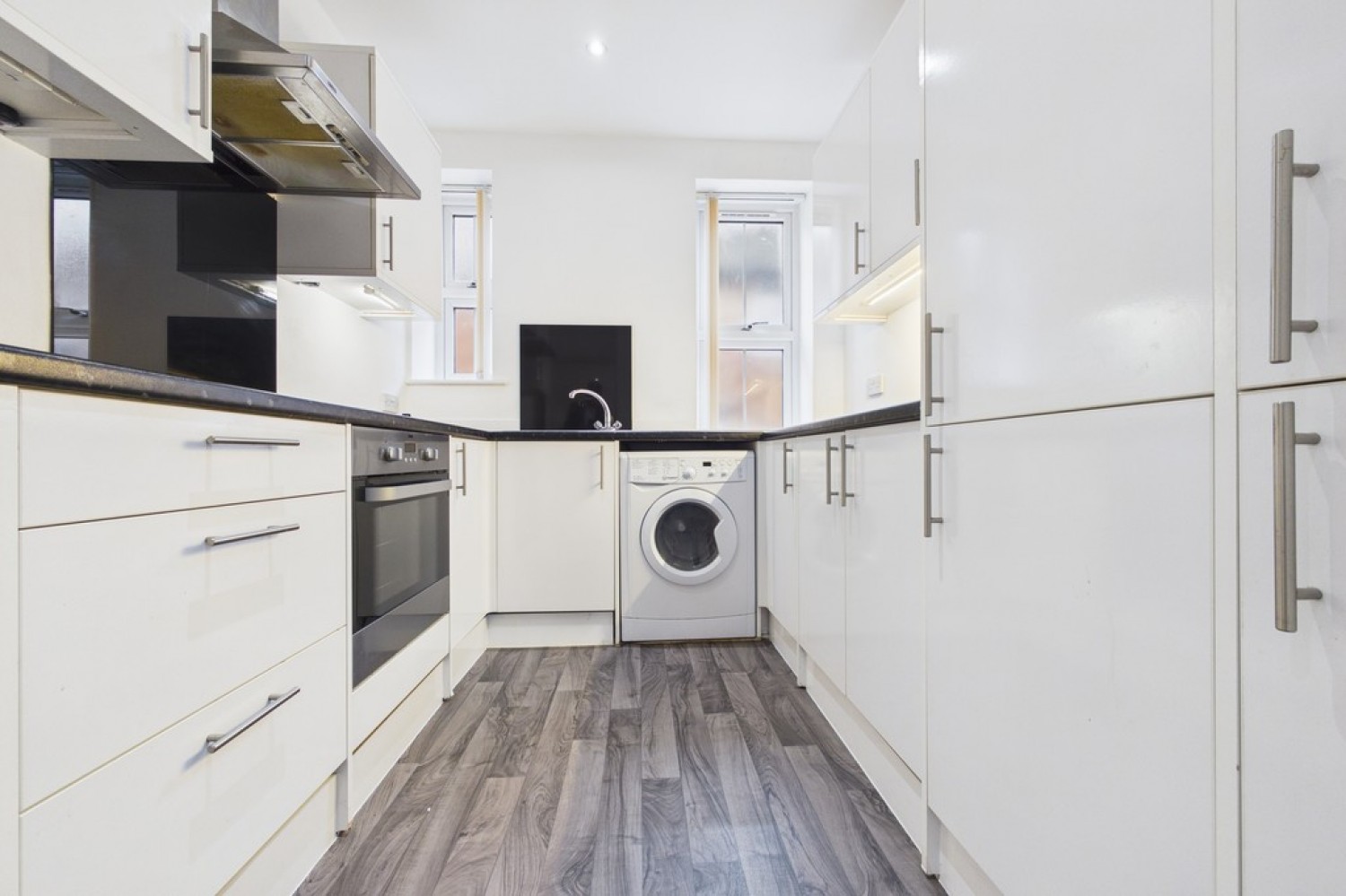 2 bedroom Flat for Letting Cherry Garden Avenue, Folkestone