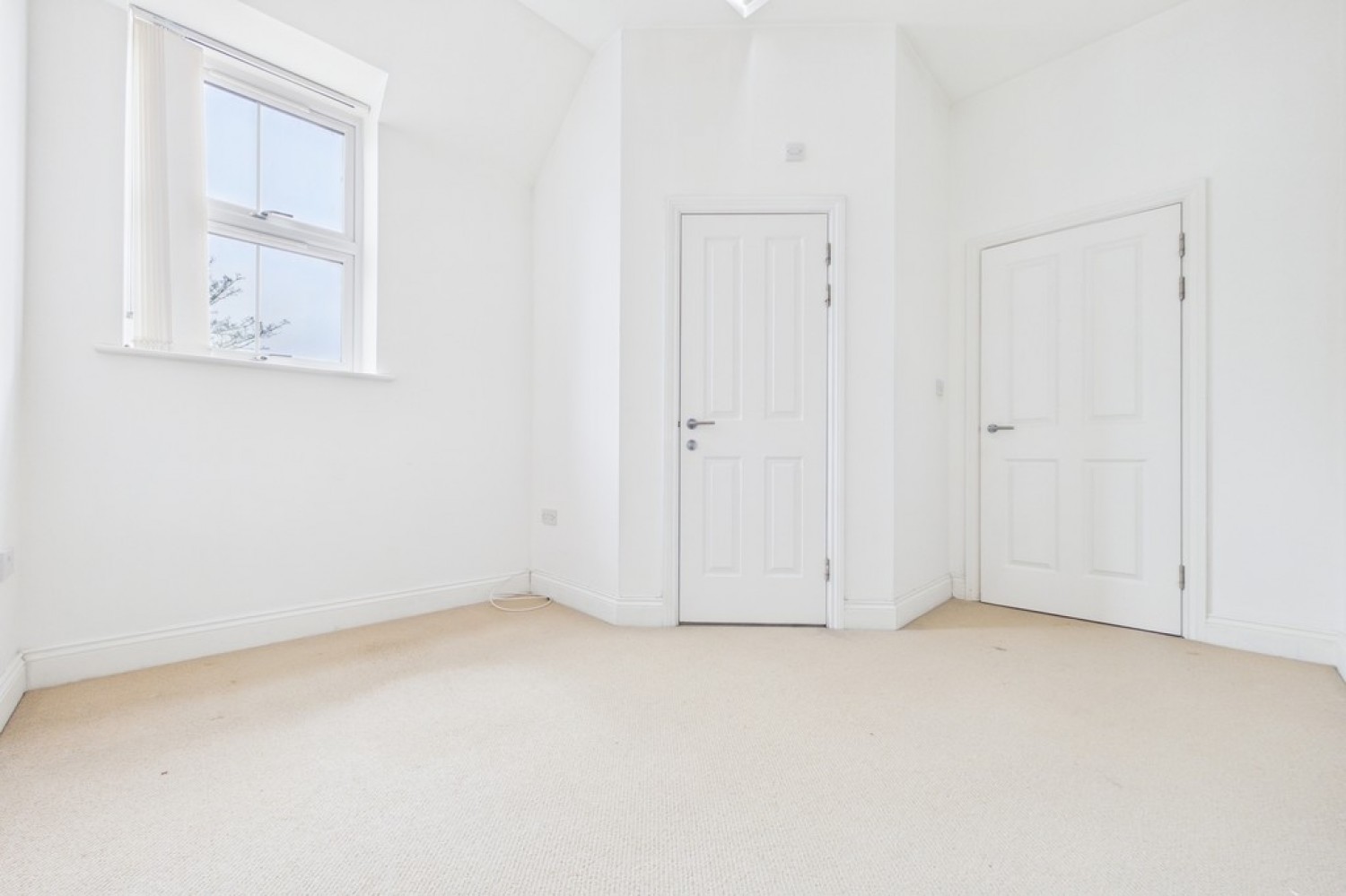 2 bedroom Flat for Letting Cherry Garden Avenue, Folkestone