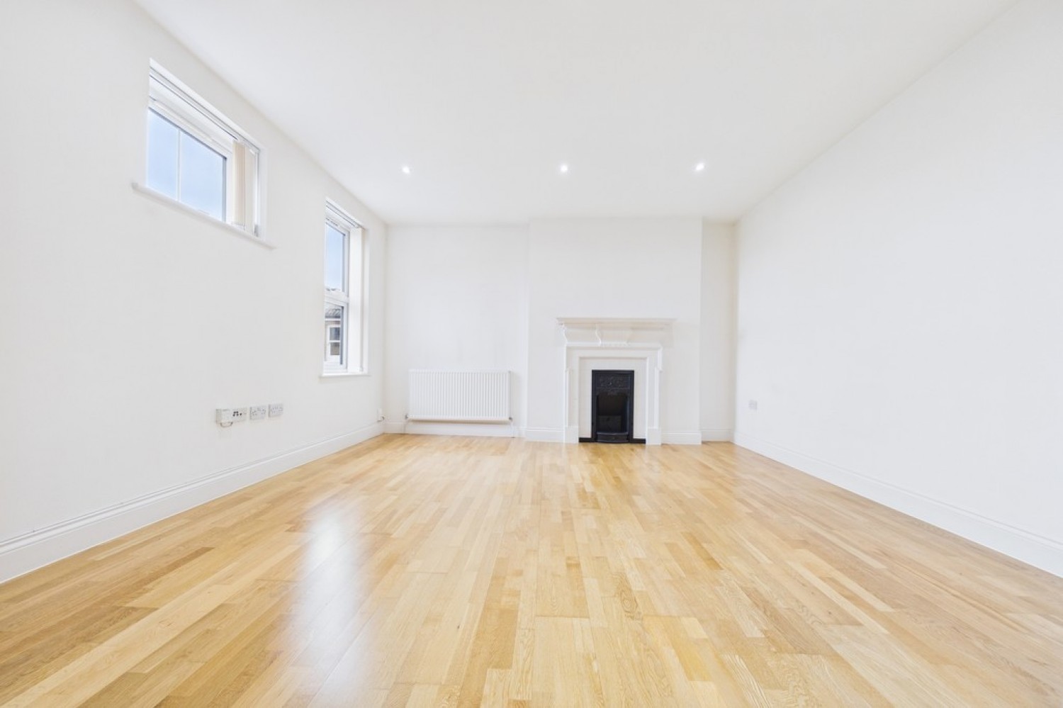 2 bedroom Flat for Letting Cherry Garden Avenue, Folkestone