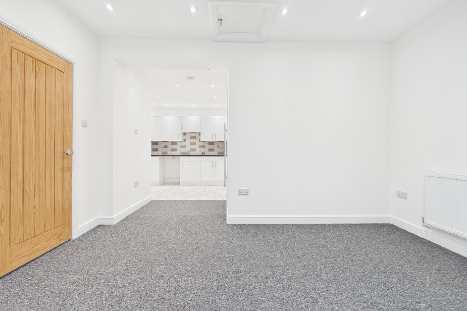 2 bedroom Flat for Letting Frampton Road, Hythe