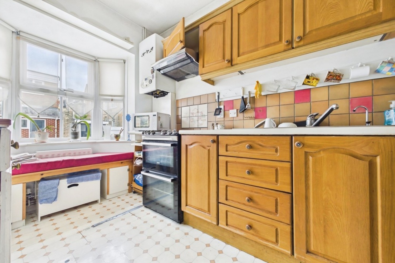2 bedroom House for Sale Christchurch Road, Folkestone