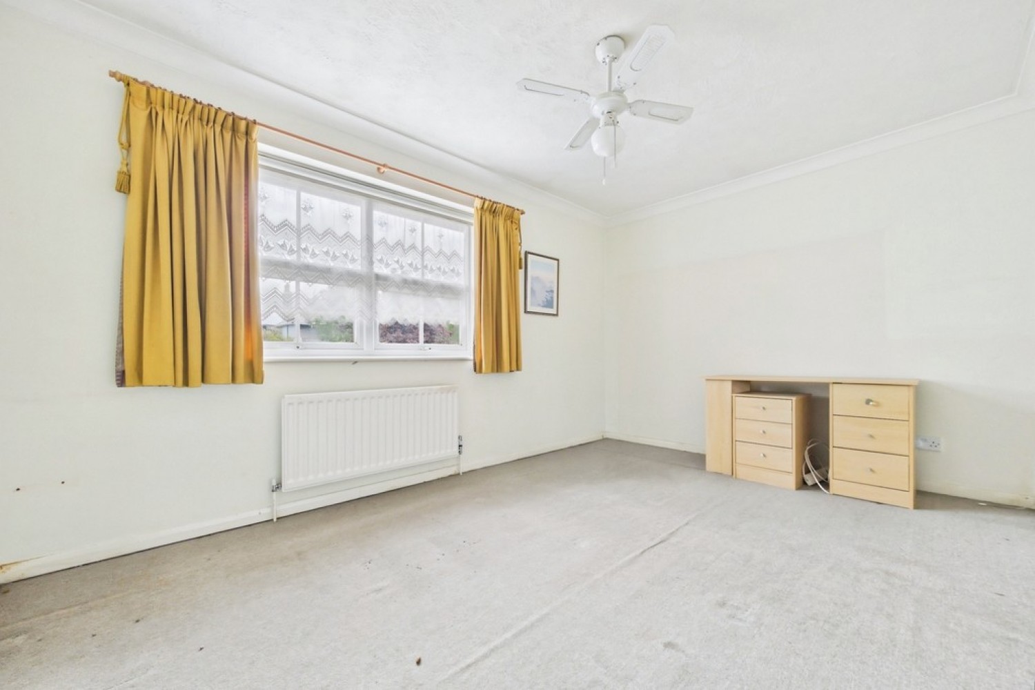 2 bedroom House for Sale Christchurch Road, Folkestone