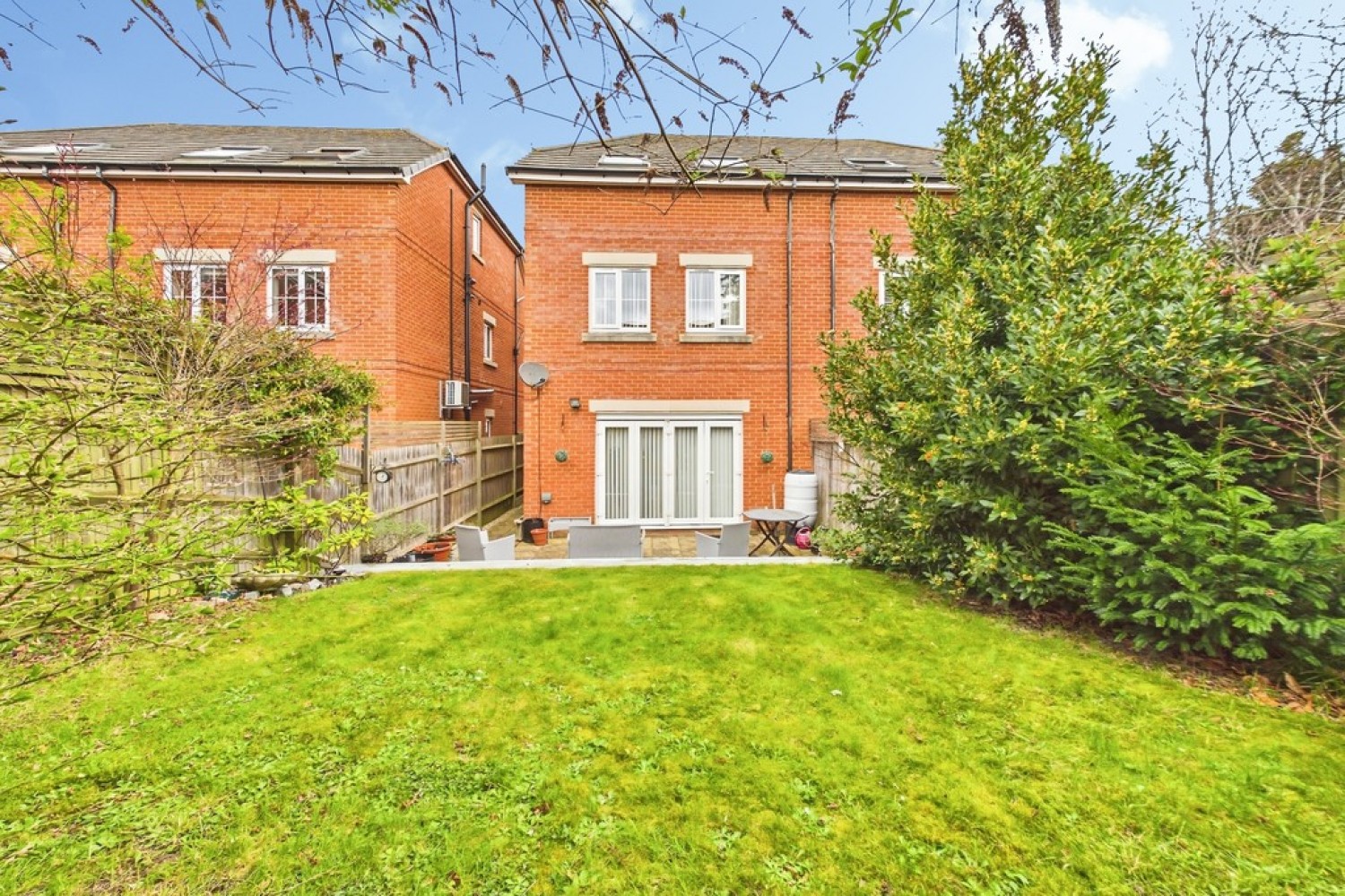 4 bedroom House for Sale St Mary's Walk, Folkestone