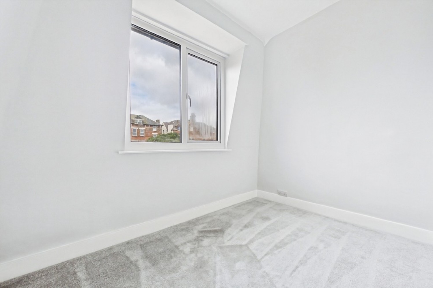 2 bedroom Flat for Sale Christ Church Road, Folkestone