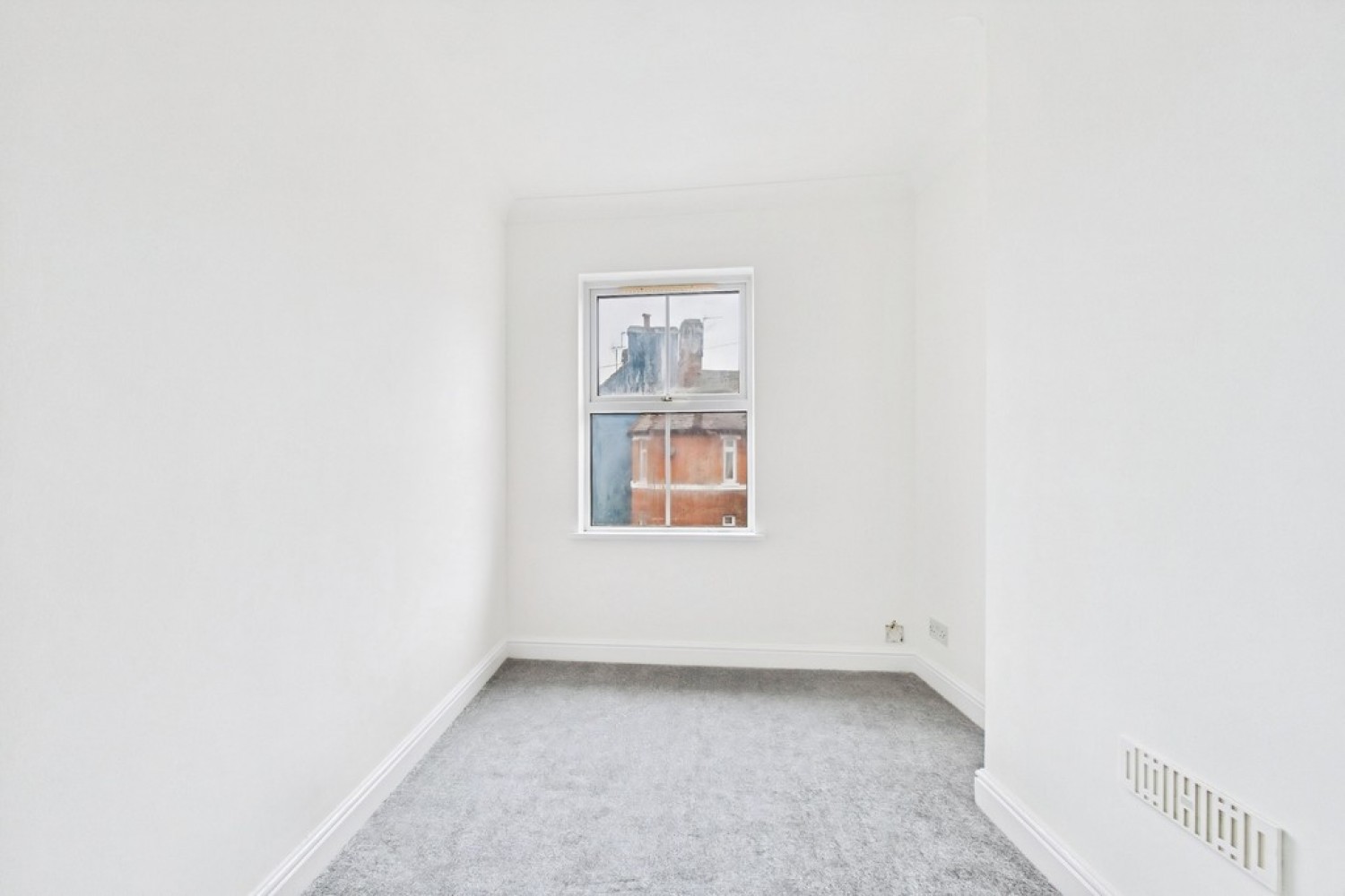 3 bedroom House for Letting Gladstone Road, Folkestone