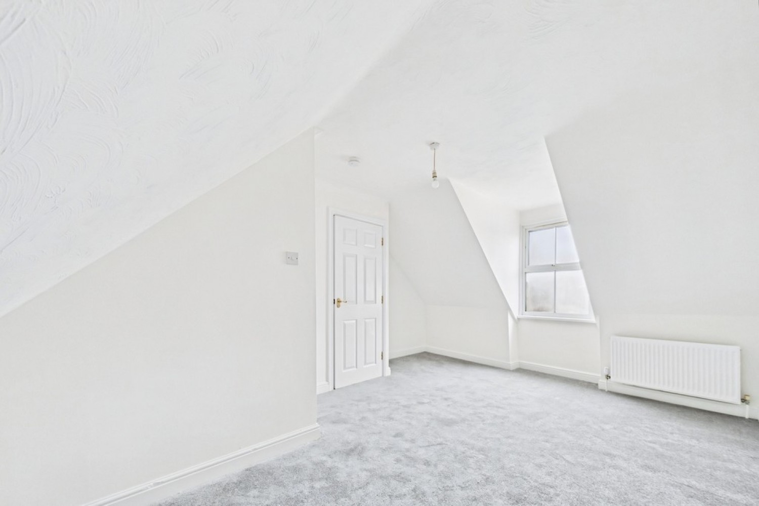 3 bedroom House for Letting Gladstone Road, Folkestone