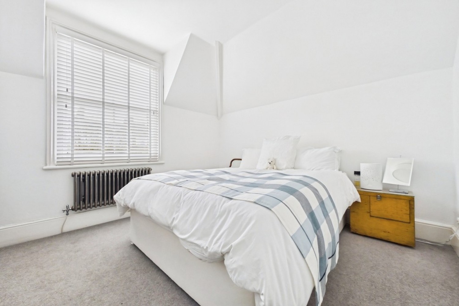 3 bedroom Flat for Sale Bouverie Road West, Folkestone