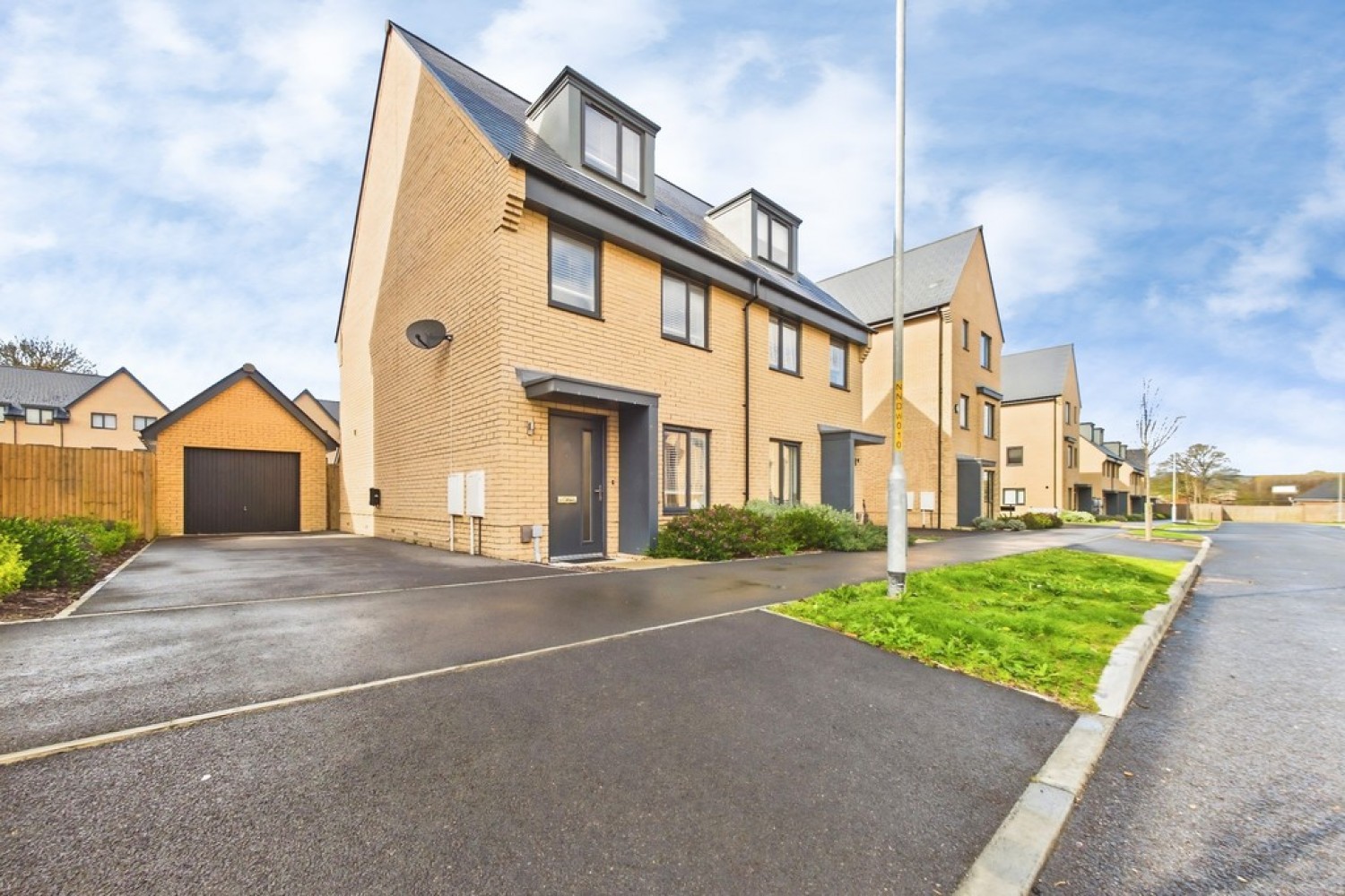 3 bedroom House for Sale Nearne Way, Folkestone