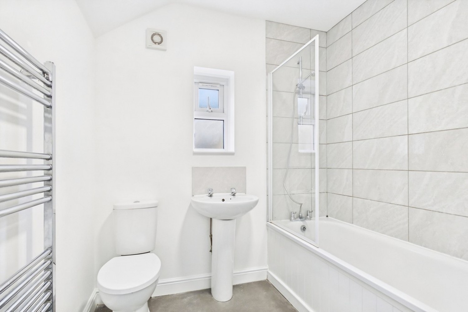 3 bedroom Flat for Letting St Hilda Road, Cheriton