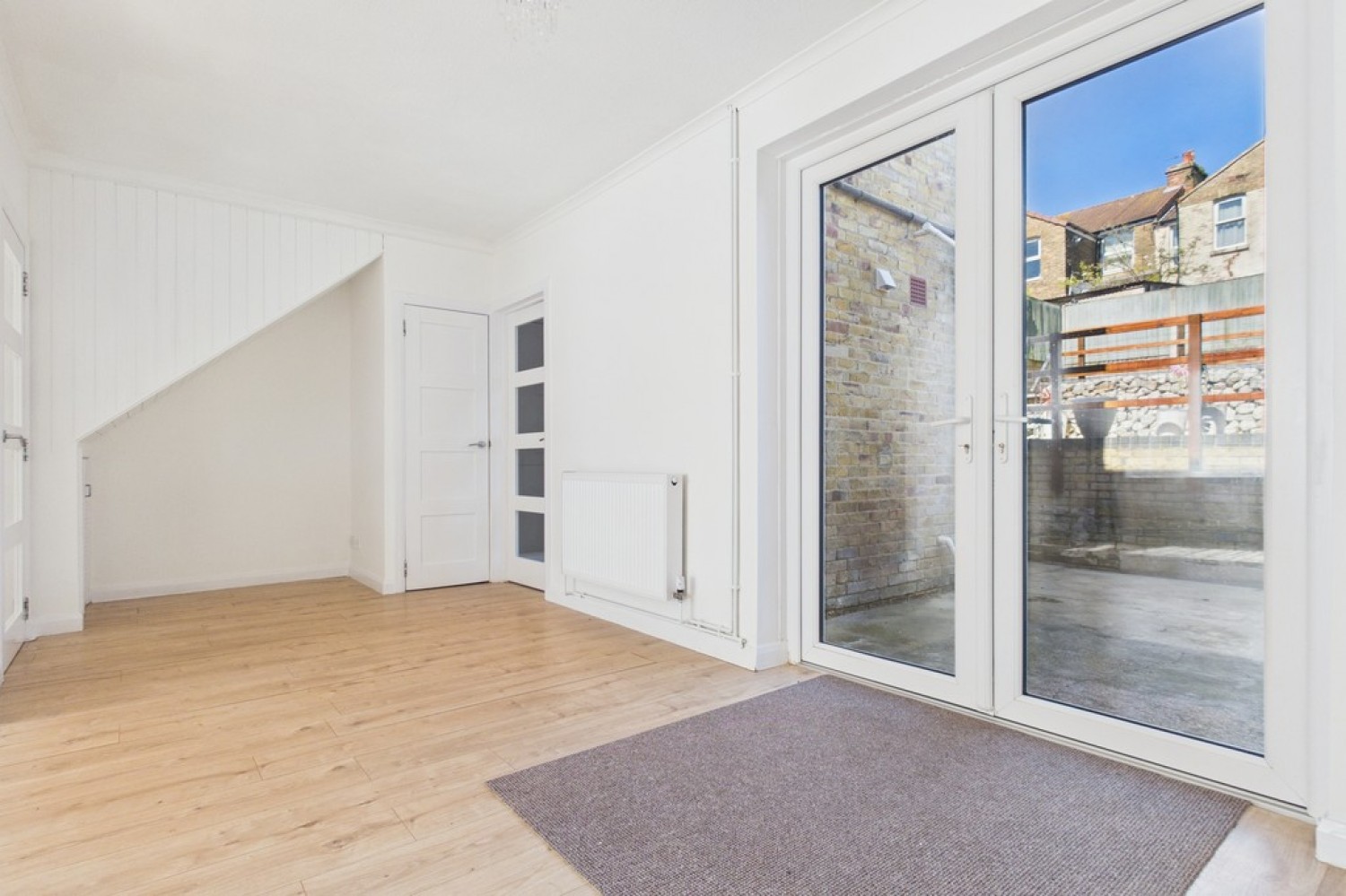 3 bedroom House for Letting Douglas Road, Dover