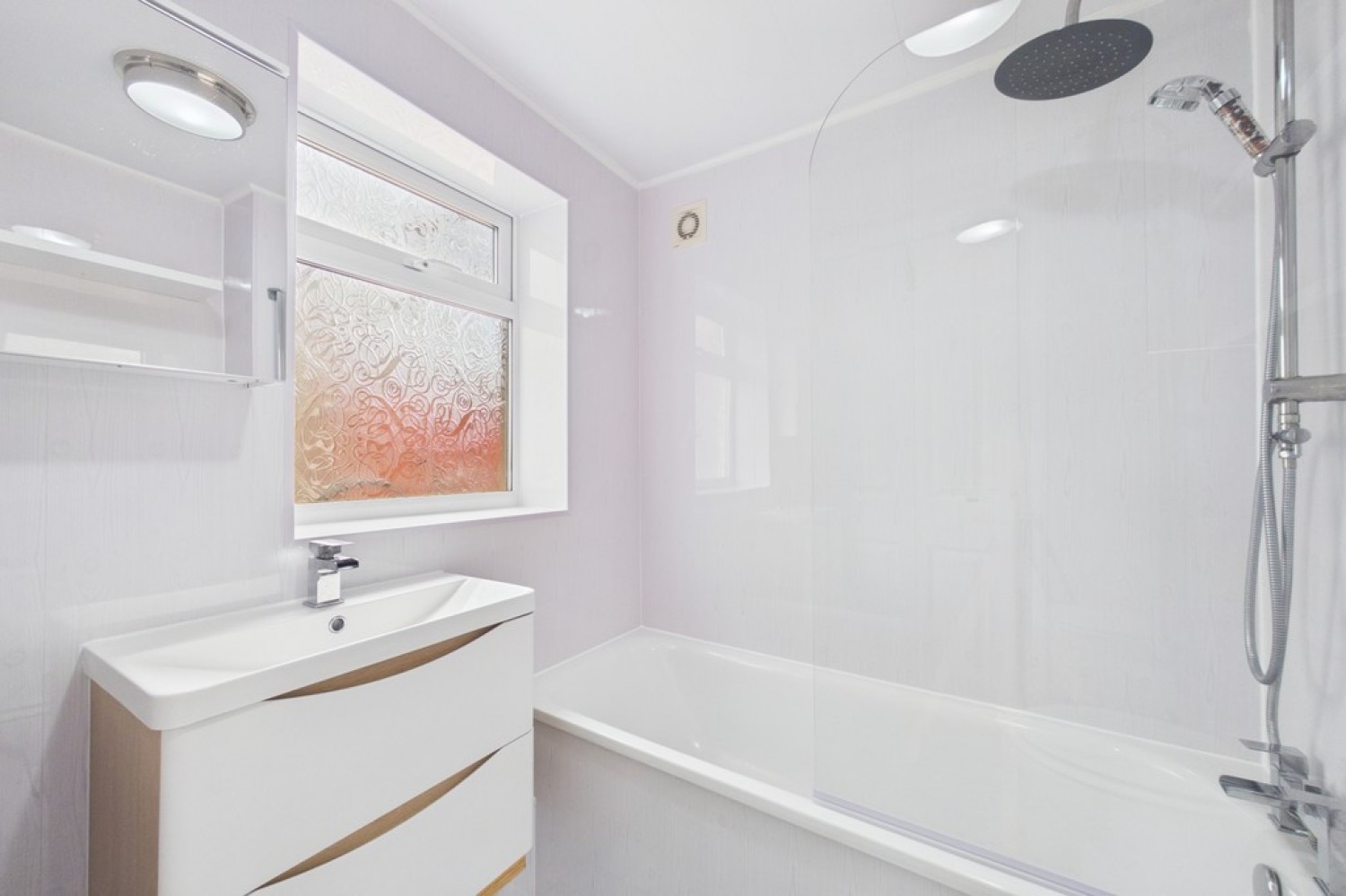 1 bedroom Flat for Letting Crescent Road, Ramsgate