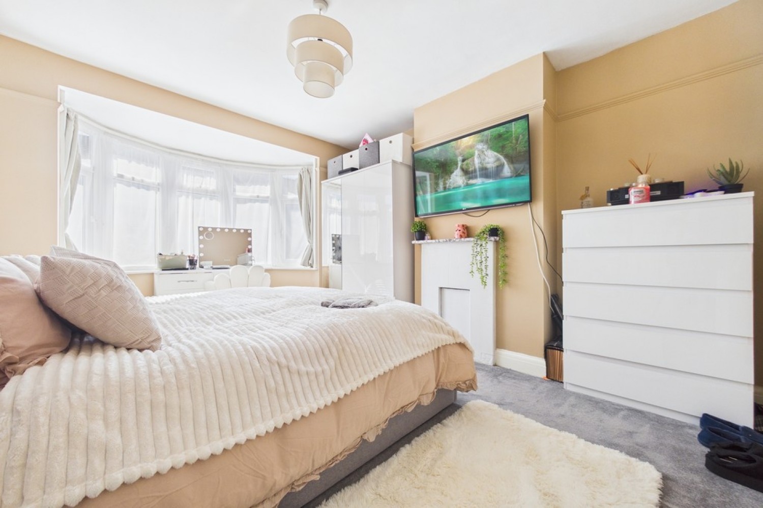 3 bedroom House for Sale Longfield Road, Dover