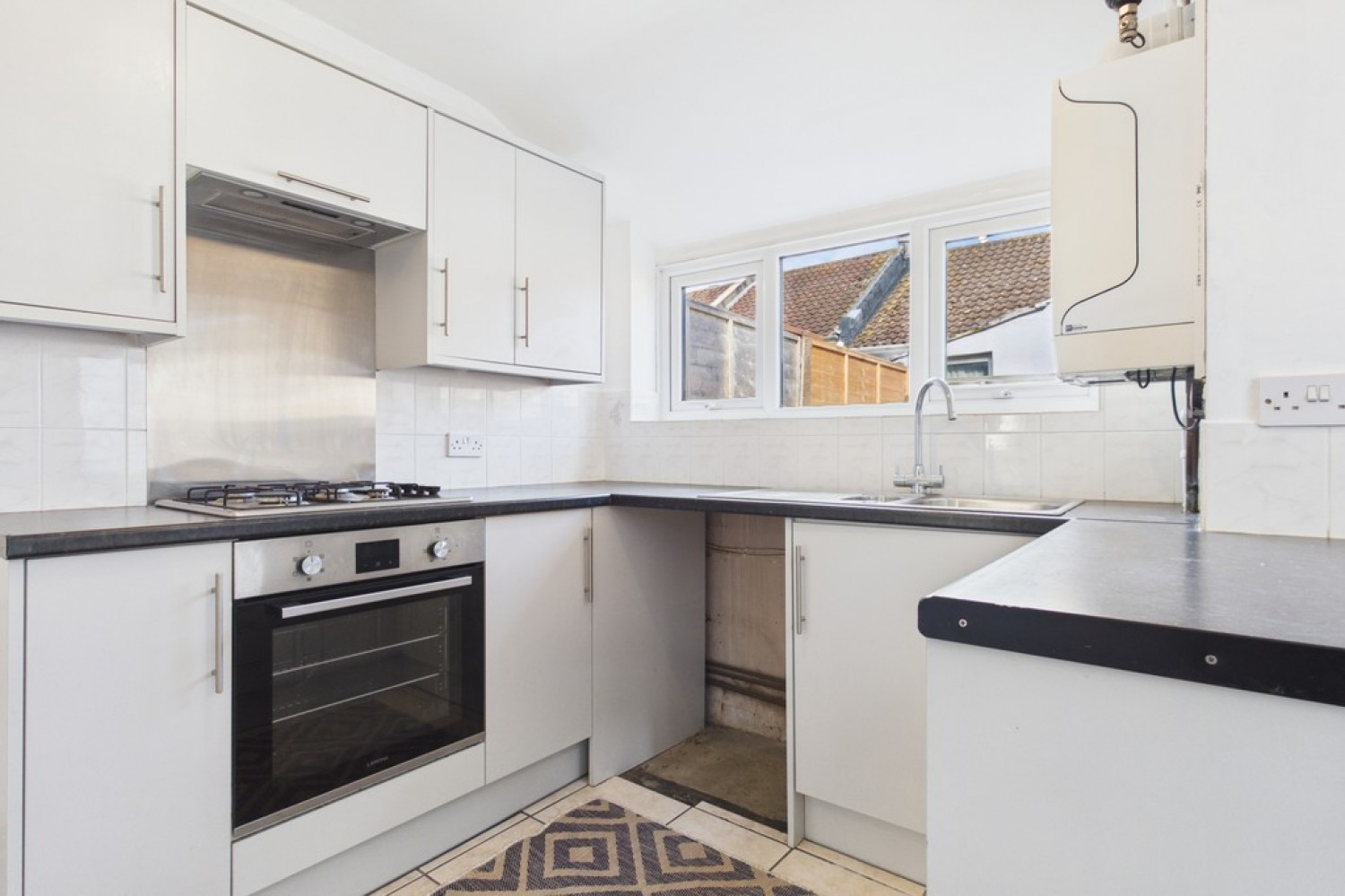 3 bedroom House for Letting Garden Road, Folkestone