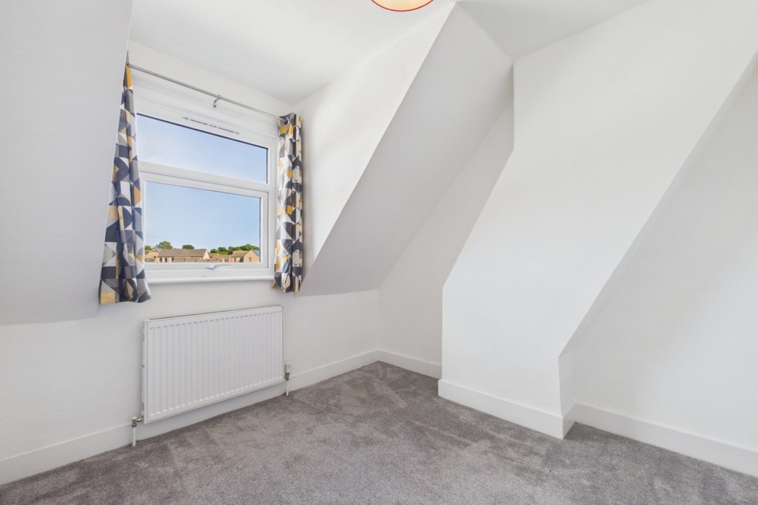3 bedroom House for Letting Garden Road, Folkestone