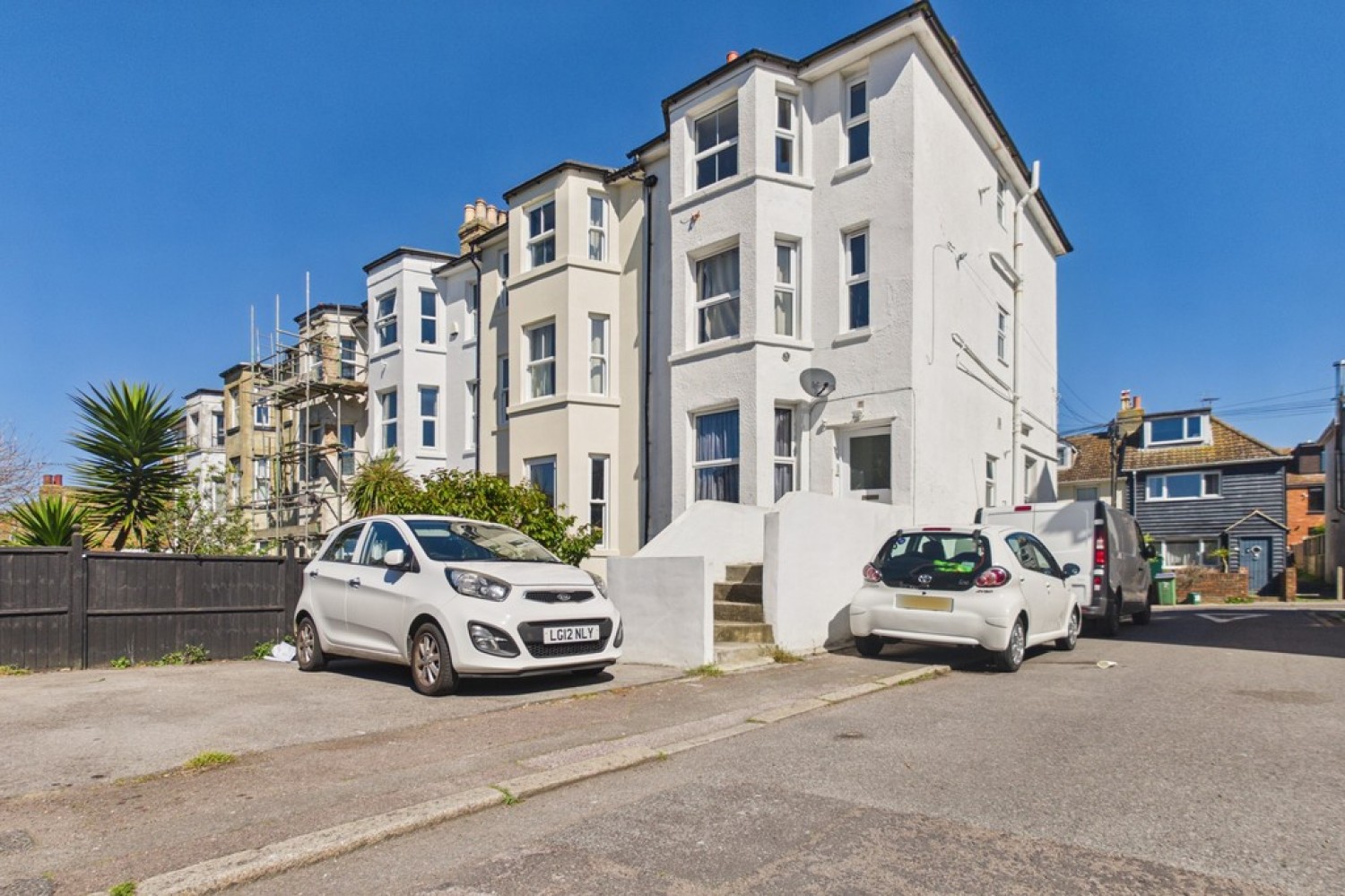 1 bedroom Flat for Sale East Cliff, Folkestone