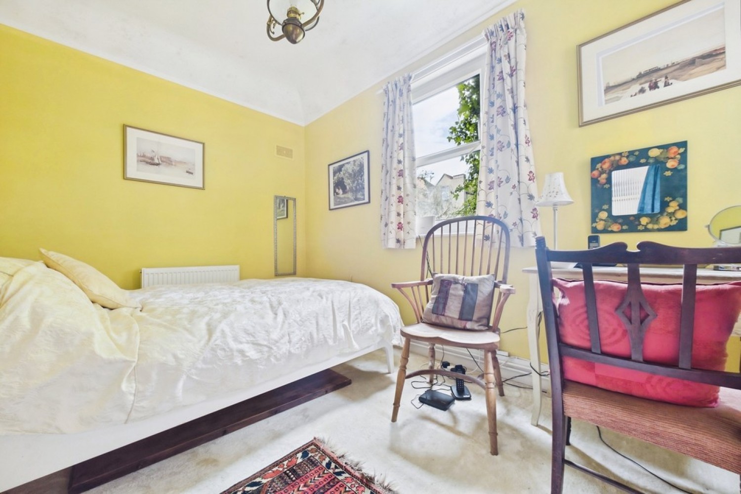 2 bedroom Flat for Sale Bouverie Road West , Folkestone