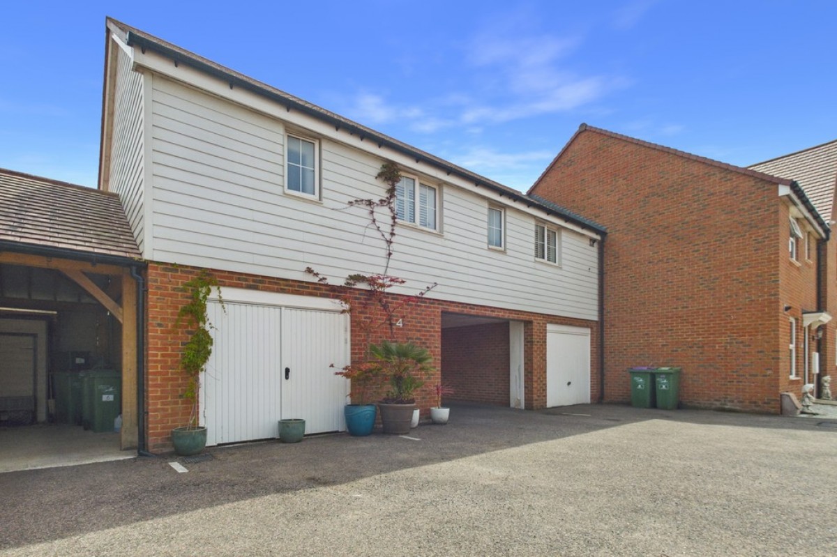 Argus Way, Hythe
