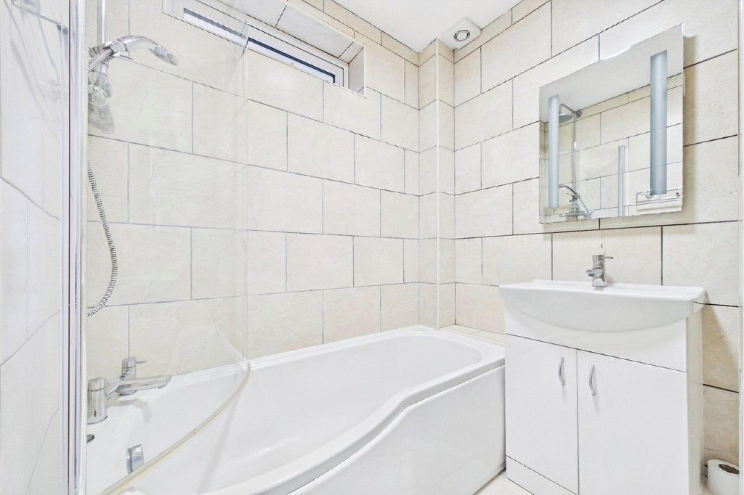 1 bedroom Flat for Sale Christ Church Road, Folkestone