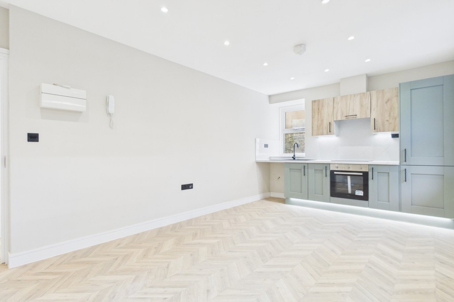 1 bedroom Flat for Letting Harold Street, Dover