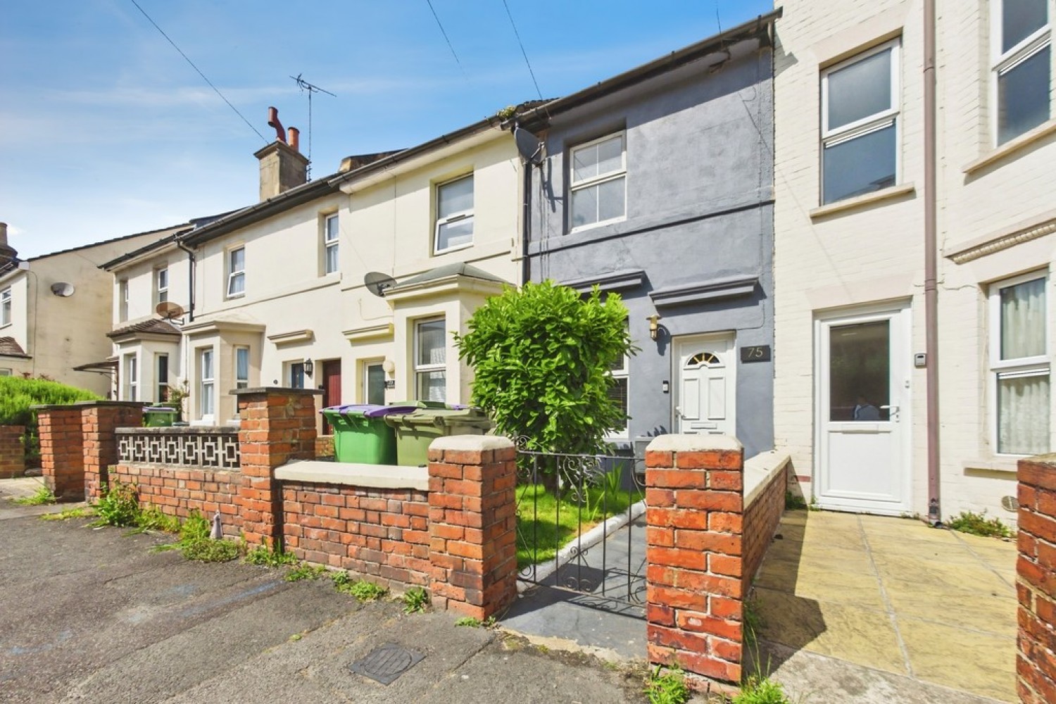 2 bedroom House for Sale Radnor Park Road, Folkestone