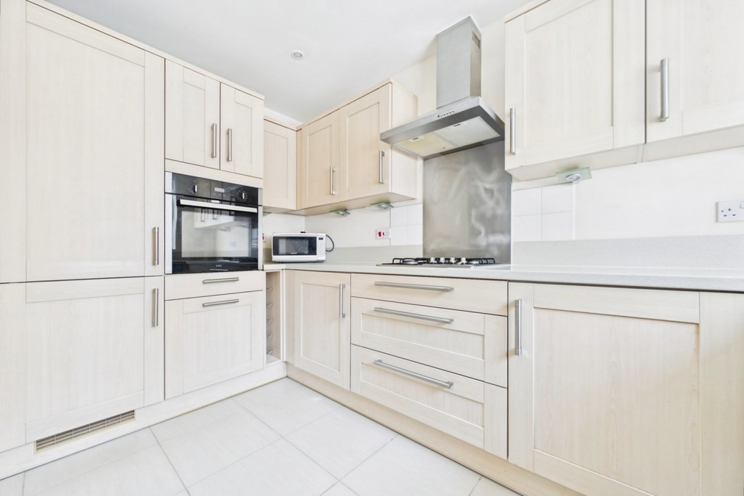 2 bedroom House for Sale Lewis Road, Hawkinge