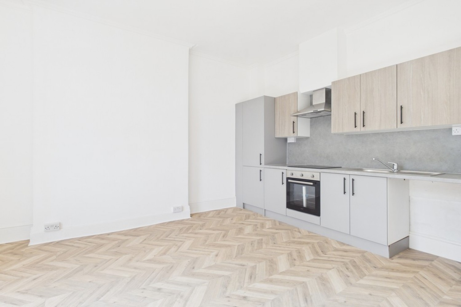 3 bedroom Flat for Letting Harold Street, Dover