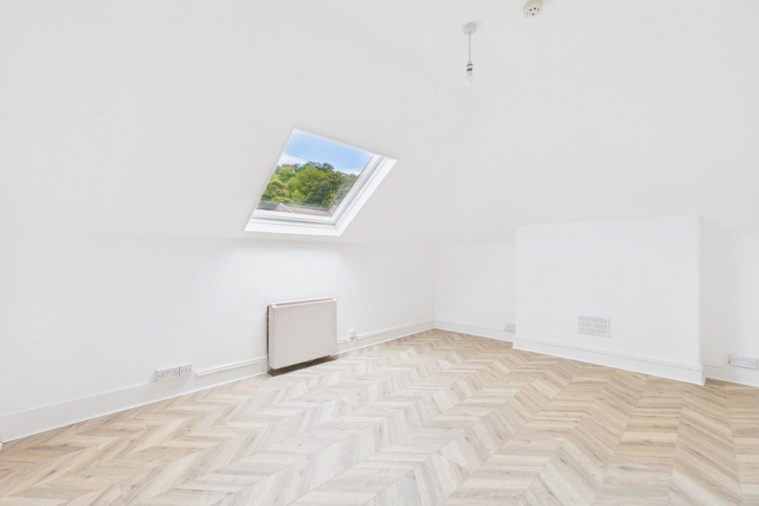 2 bedroom Flat for Letting Harold Street, Dover