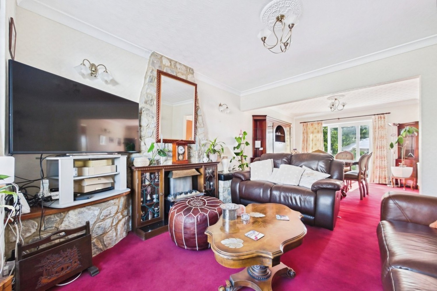 3 bedroom House for Sale Downs Road, Folkestone