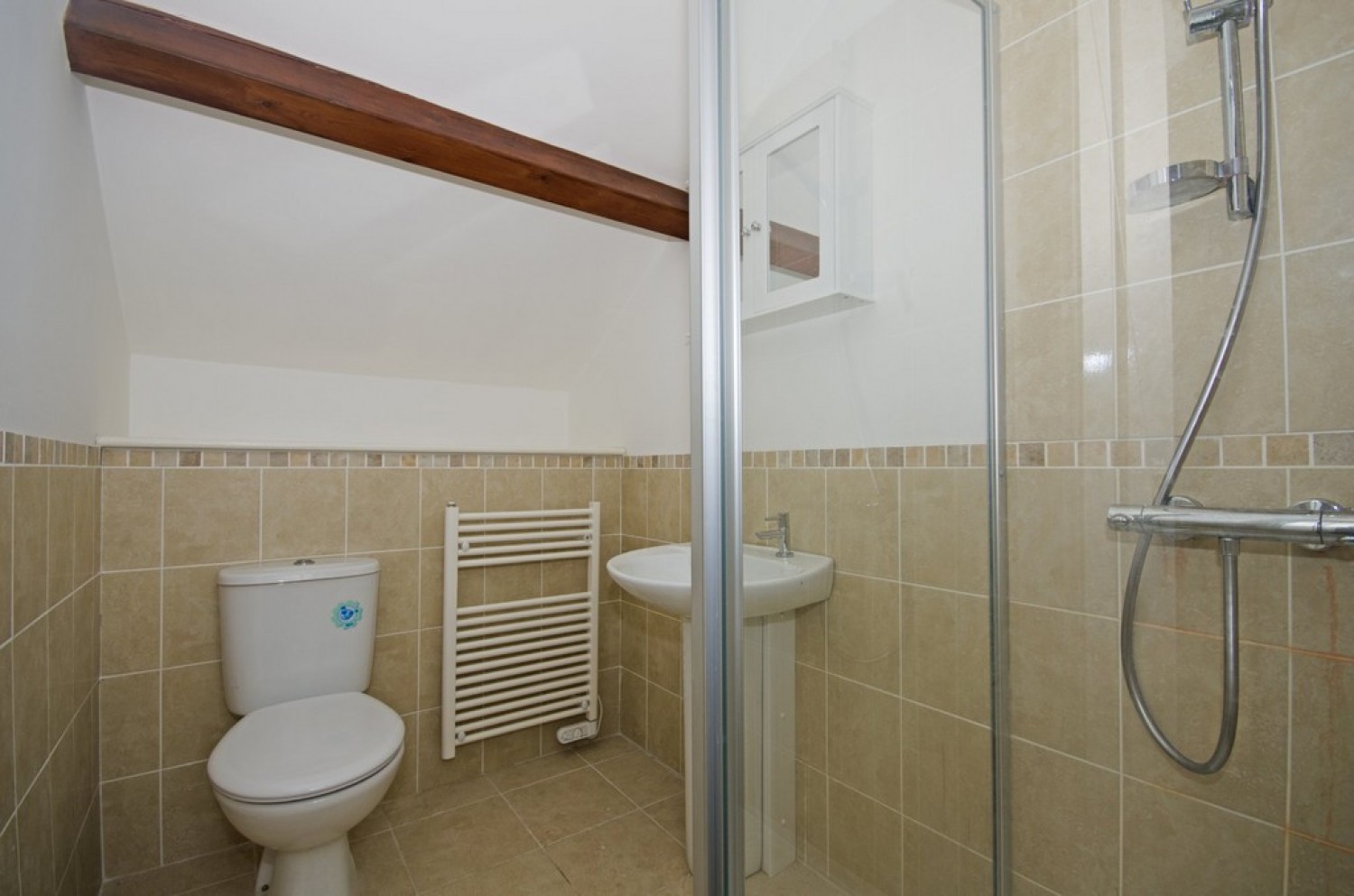 2 bedroom Flat for Letting Castle Hill Mews, 16-20 Hill Street