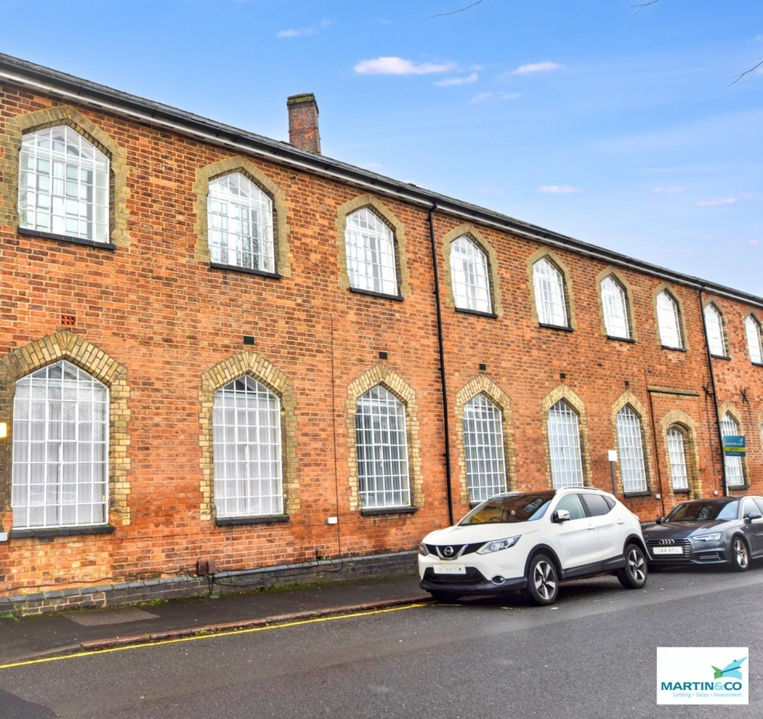 2 bedroom Flat in Castle Hill Mews, 16-20 Hill Street