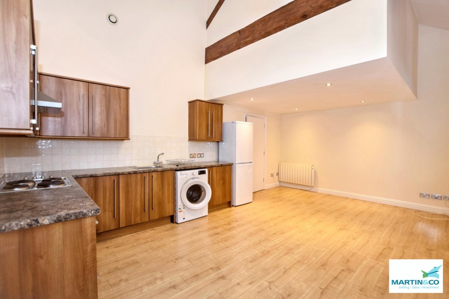 2 bedroom Flat in Castle Hill Mews, 16-20 Hill Street