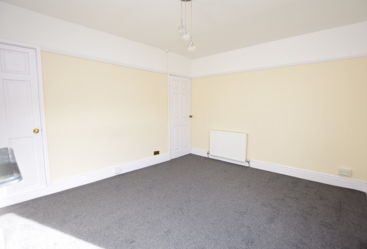 Charles Street, Hinckley