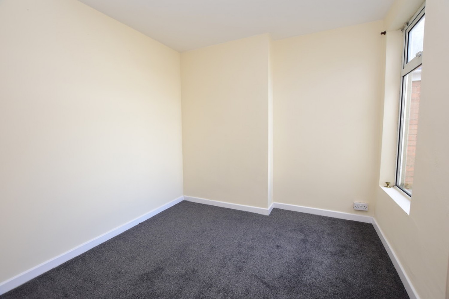 2 bedroom House for Letting Charles Street, Hinckley