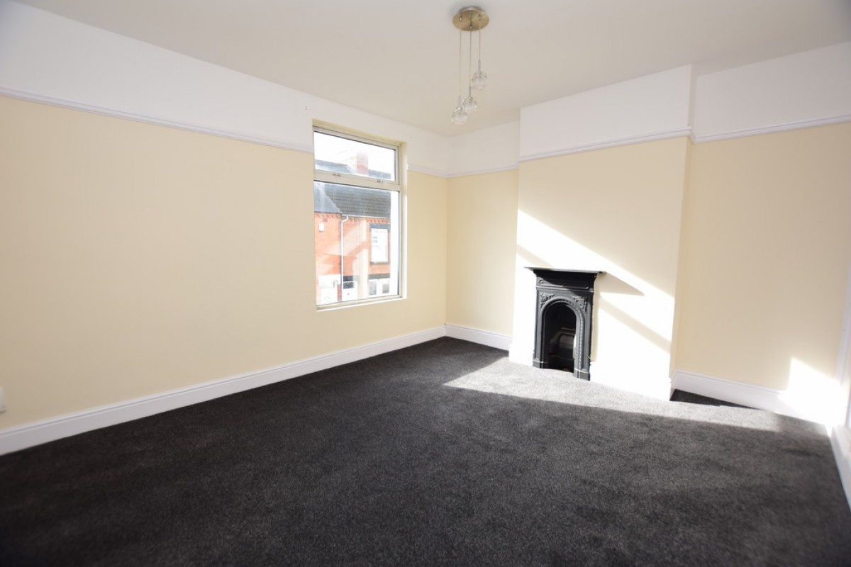 Charles Street, Hinckley