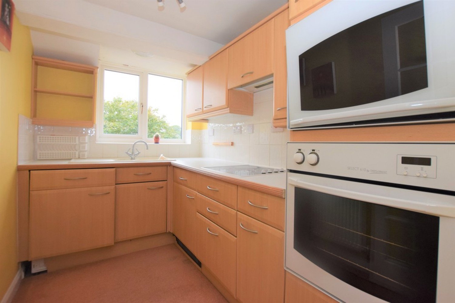 1 bedroom Flat in Granville Gardens, Hinckley