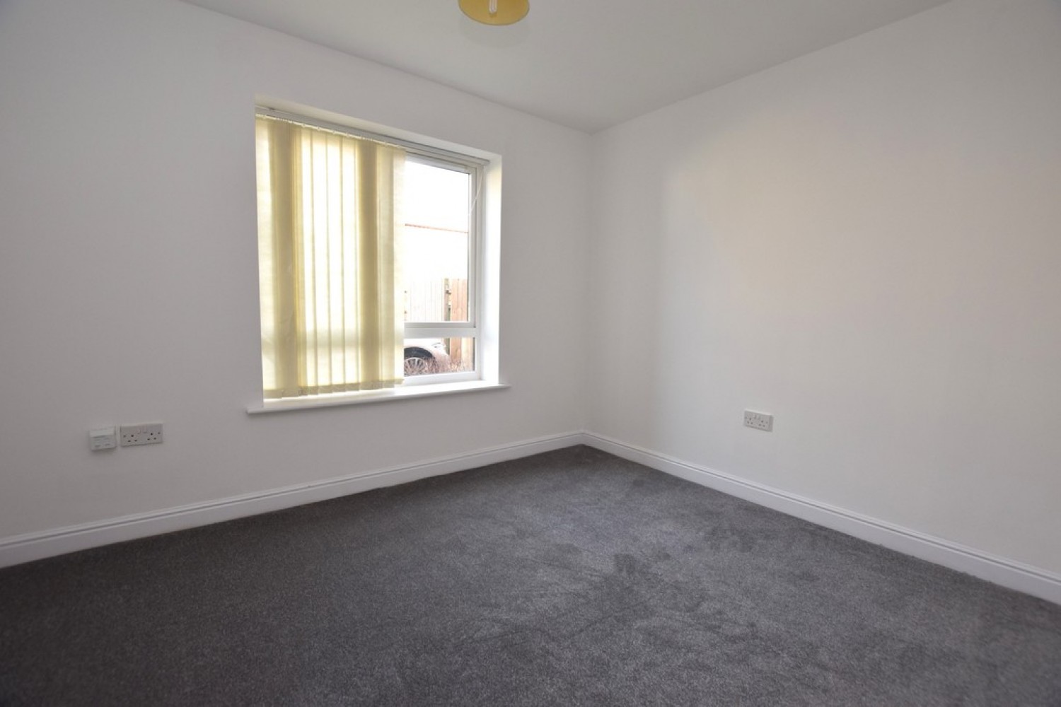 2 bedroom Flat for Letting Richmond House, Hinckley
