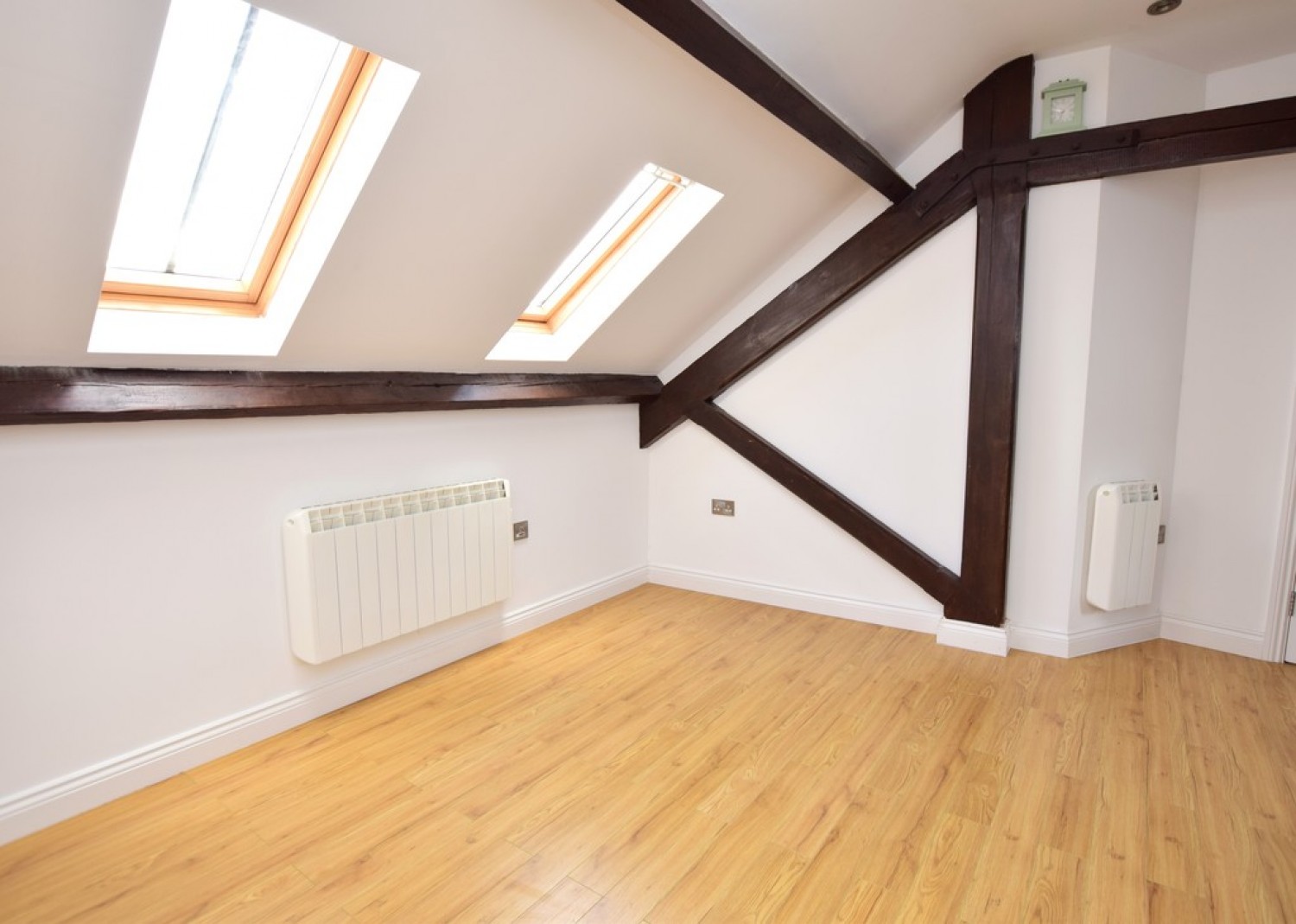 2 bedroom Flat for Letting Castle Court, Hill Street, Hinckley