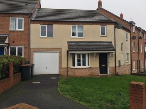 Whitebeam Way, Nuneaton