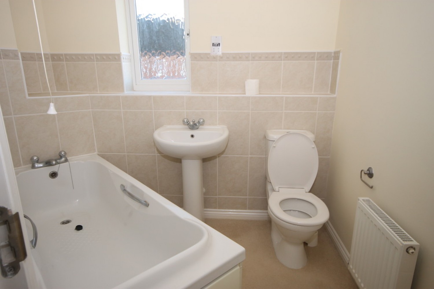 3 bedroom House in Whitebeam Way, Nuneaton